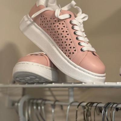 Sale Photo Thumbnail #525