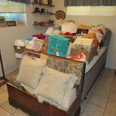Sale Photo Thumbnail #192