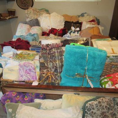 Sale Photo Thumbnail #195