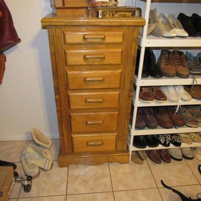 Sale Photo Thumbnail #222