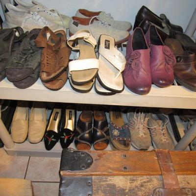 Sale Photo Thumbnail #233