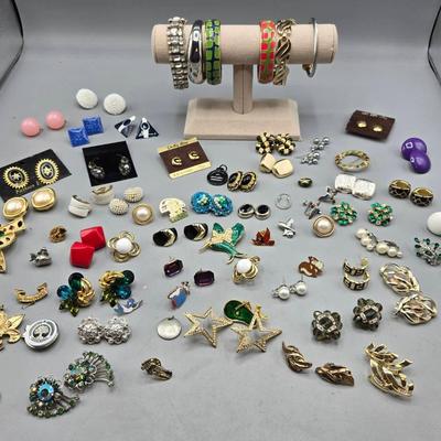 Vintage Costume Jewelry Sarah Coventry Triffari
