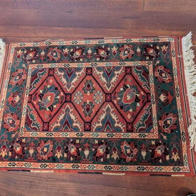 3'9" X 2'9" Area Rug...Turkish