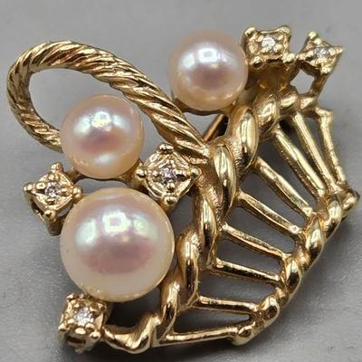 14 K Gold Pin W Clear Stones & Pearls Marked 585 (3 Grams)