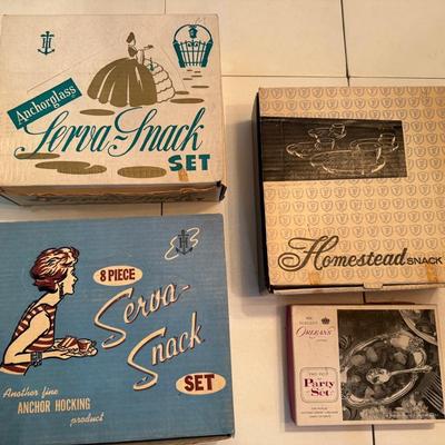 Vintage Party Sets