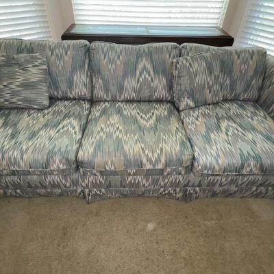 Lovely Sofa 