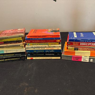 Vintage Paperbacks 