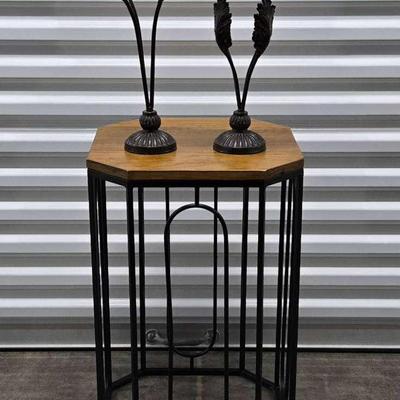 Octagonal Accent Table (1132)
