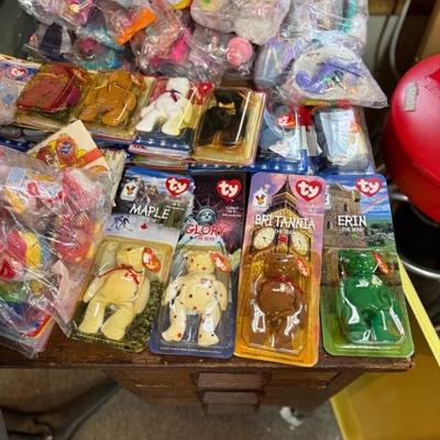 Sale Photo Thumbnail #122