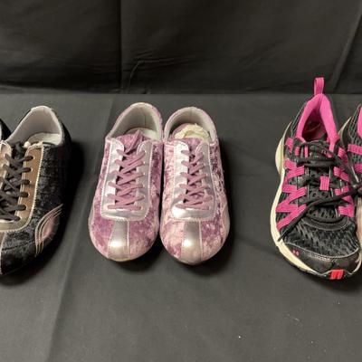 Lot 700: Lot of Shoes - US9.5 Ryka Running Shoes, 2 Pairs of US7.5 Trainers Pink/Black