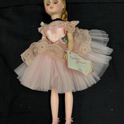 Lot 629: Vintage Madame Alexander “Elise” Ballerina Doll – 17” Blonde in Pink Tutu with Original Tag