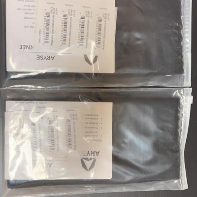 Lot 315: Aryse Alphawrap  Knee Wrap - Set Of Two