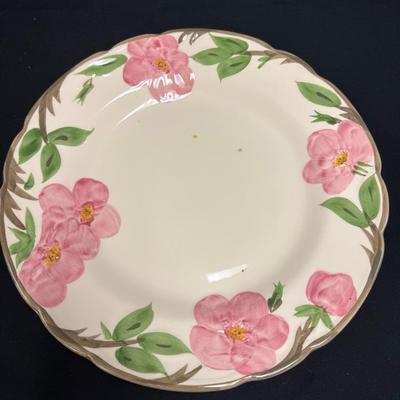 Lot 231: Franciscan Desert Rose Dinner Plates Set Of 6 Made In USA Gladding Mcbean Mark