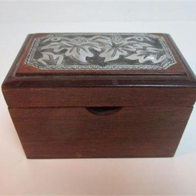 Sale Photo Thumbnail #393
