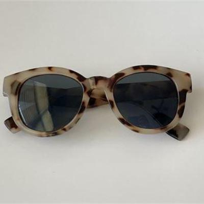 Sale Photo Thumbnail #64