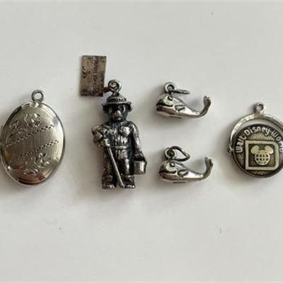 Sale Photo Thumbnail #215