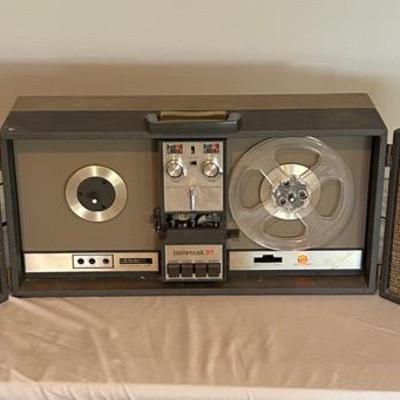 Wollensak 3M Model 5740 Stereo Tape Recorder