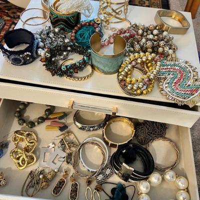 Sale Photo Thumbnail #6