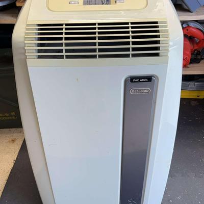 DeLonghi PAC A110L Portable Air Conditioner