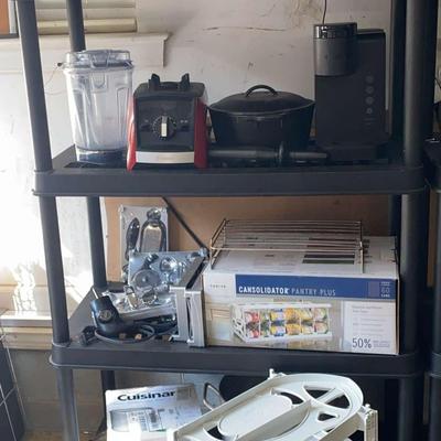 Cuisinart, Keurig, Lodge & Pampered Chef Kitchen Collection
