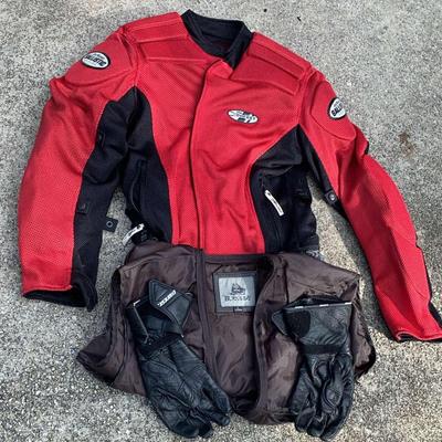 Joe Rocket Phoenix 5.0 Mesh Jacket with Dainese Racing Gloves and Burk’s Bay Vest