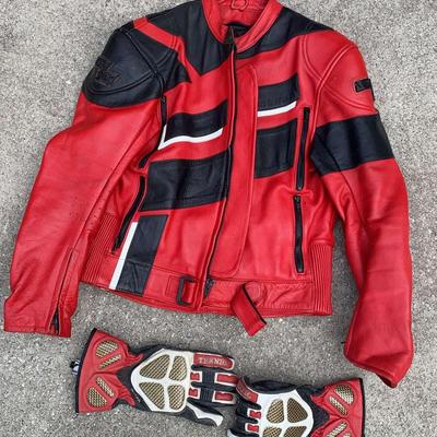 AGV Sport Red and Black Leather Racing Jacket with Teknic Carbon-Knuckle Gloves