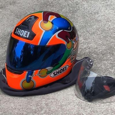 Shoei RF-800 Motorcycle Helmet with Troy Lee Designs Graphics