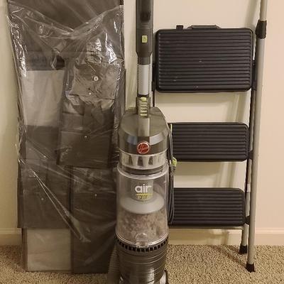 Hoover Vacuum Cleaner, Gorilla Step Ladder & Storage Cubes