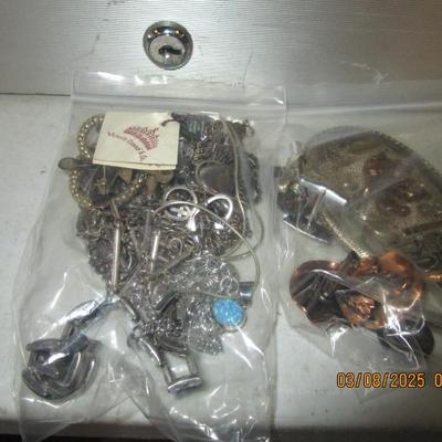 Sale Photo Thumbnail #92