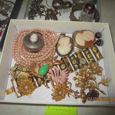 Sale Photo Thumbnail #74