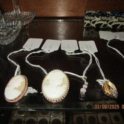 Sale Photo Thumbnail #103