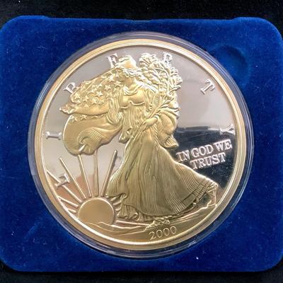 TN223 2000 One Pound Of .999 Silver Eagle 