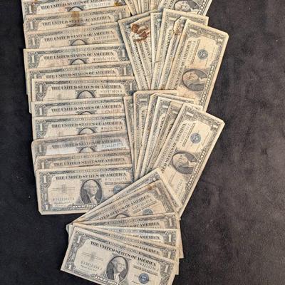 TN69  50 Mixed Dates $1 Silver Certificates (Mixed Condition)