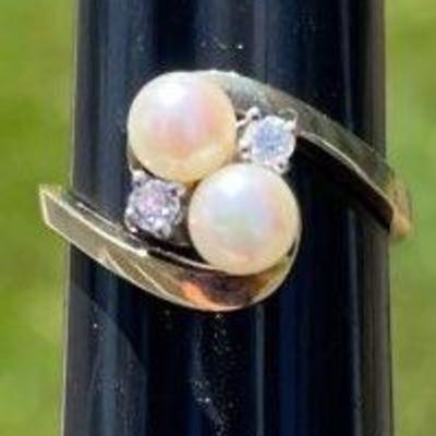 TN315 14k Yellow Gold Pearl & Diamond Ring 