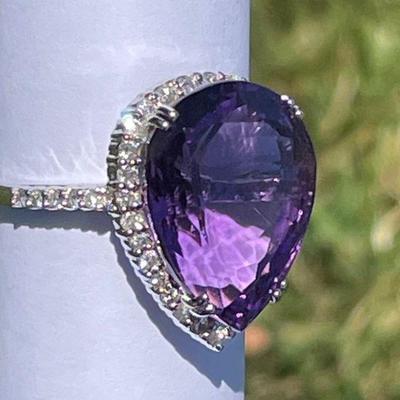 TN313 NAGL Certified 18k White Gold Amethyst & Diamond Ring