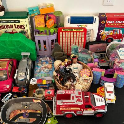 A great selection of vintage toys and games. 