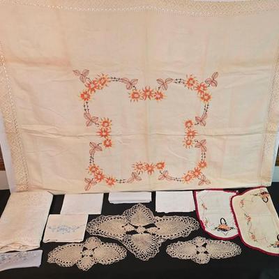 Vintage Embroided Tablecloth With 2IN Crocheted Hem, Lace Curtain Panel, Doilies, Linen Towels, +++ 