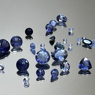 Tanzanite Mixed Shapes and Sizes 8.80 CTTW - White to Blue Range of Colors