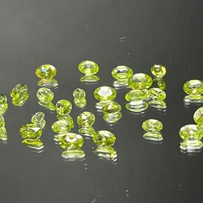 Peridot Ovals, Mixed Sizes 12.95 CTTW