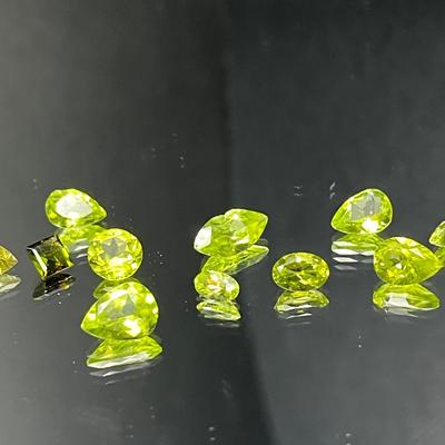 Peridot Mixed Shapes and Sizes 7.10 CTTW - Lime Green To Dark Green
