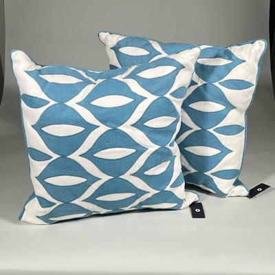 (2pc) Matching Blue And White Throw Pillows | Cotton woven material with geometric-shaped pattern. Zipper and duck feathers fill. Brand...