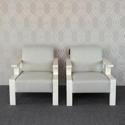 (2pc) PAIR CONTEMPORARY WOOD FRAME CLUB CHAIRS | Armchairs or club chairs with "reedsville" grey fabric upholstery, curved back...