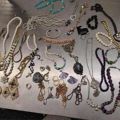 Sale Photo Thumbnail #20
