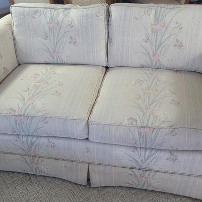Loveseat - Highland House Inc.