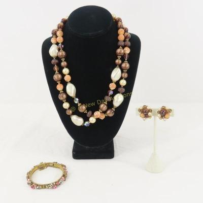 Sale Photo Thumbnail #82