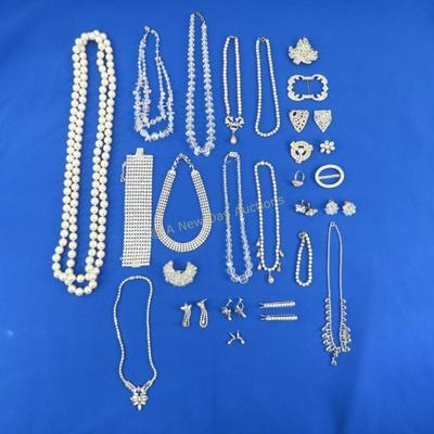 Sale Photo Thumbnail #48