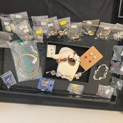 Sale Photo Thumbnail #103