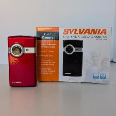Sale Photo Thumbnail #193: Sylvania DV-2100 2-in-1 Digital Video Camera