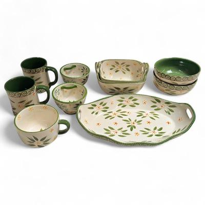 Sale Photo Thumbnail #139: 10-Piece Temp-Tations Old World Green Dinnerware Set