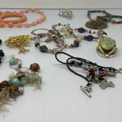 Sale Photo Thumbnail #82